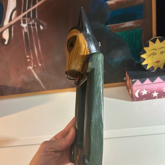 Handcrafted Fox Mirror with Green Frame - Picture 3 of 11